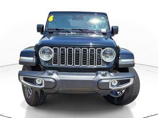 Used 2026 Jeep Wrangler Unlimited Sahara AWD/4WD video 2