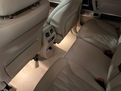 New 2027 Mercedes-Benz G 63 AMG 4MATIC image 11