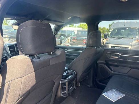 Used 2023 RAM 1500 Big Horn AWD/4WD image 33