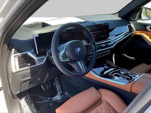 New 2026 BMW X5 xDrive50e AWD/4WD image 17