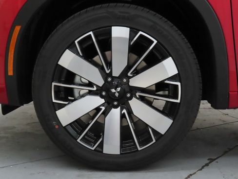 New 2026 Mitsubishi Outlander SEL AWD/4WD image 24