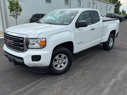 Used 2020 GMC Canyon W/T w/ Convenience Package