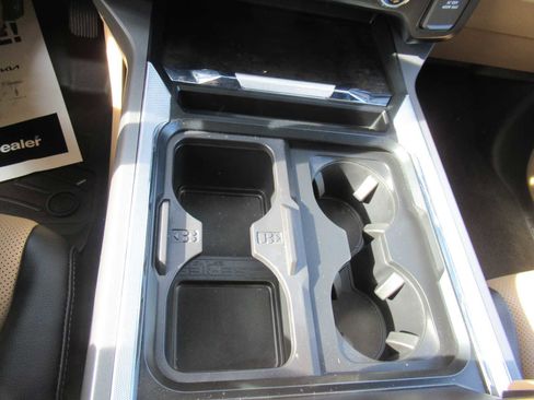 Used 2023 Ford F350 Lariat image 24