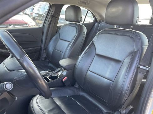 Used 2015 Chevrolet Malibu LTZ image 11