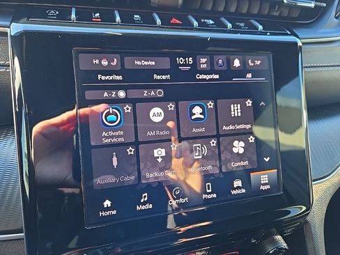 Used 2025 Jeep Grand Cherokee L Altitude image 31