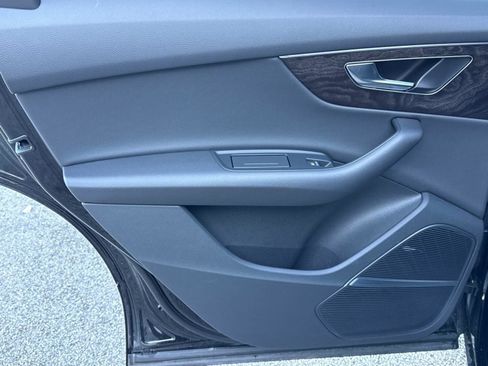 Used 2022 Audi Q7 3.0T Premium Plus w/ Premium Plus Package image 11