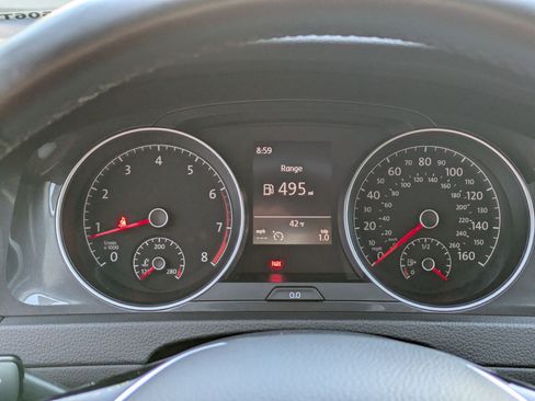 Used 2019 Volkswagen Golf S w/ Driver Assistance Package image 15