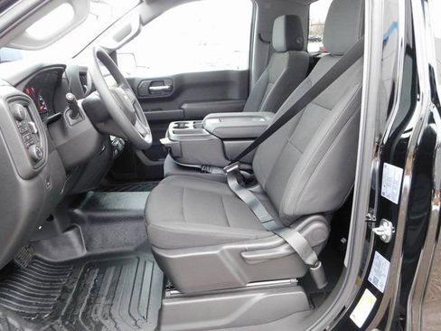 New 2026 Chevrolet Silverado 1500 W/T w/ WT Value Package AWD/4WD image 15
