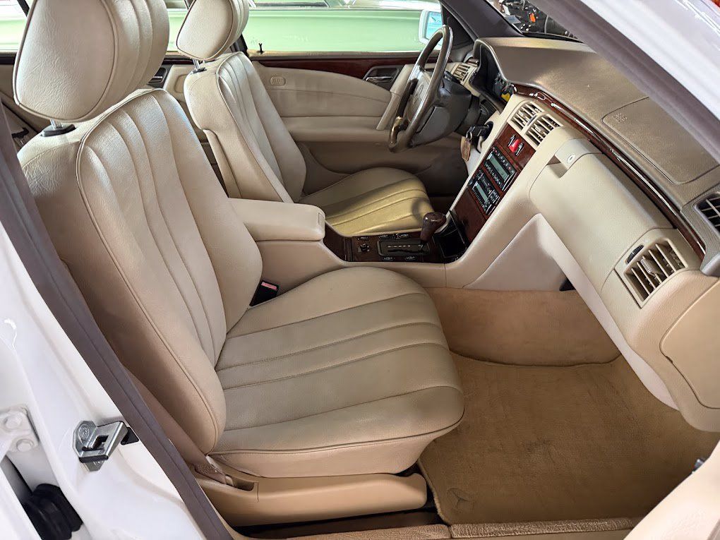 Used 1996 Mercedes-Benz E 300 Sedan image 13
