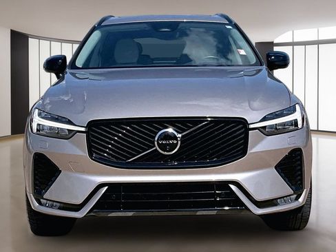 Used 2026 Volvo XC60 B5 Ultra w/ Protection Package Premier AWD/4WD image 3