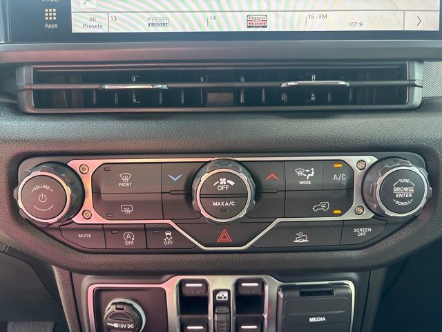Used 2026 Jeep Wrangler Unlimited Sport AWD/4WD image 37