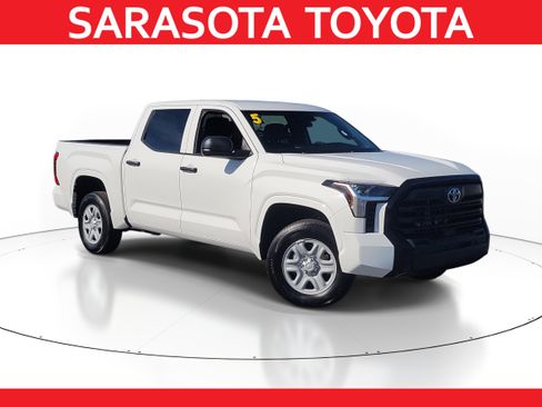 Used 2025 Toyota Tundra SR image 1