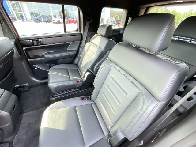 Used 2025 Hyundai Santa Fe Calligraphy FWD image 17