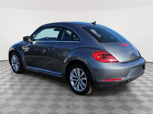 Used 2015 Volkswagen Beetle TDI FWD image 7