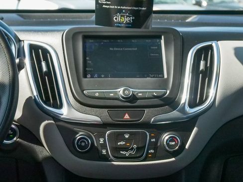 Used 2020 Chevrolet Equinox LS image 13