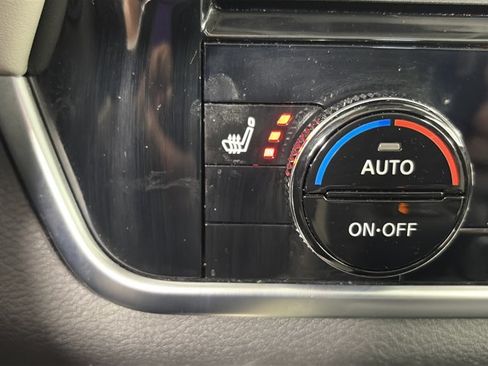 Certified 2023 Nissan Rogue SL AWD/4WD image 24