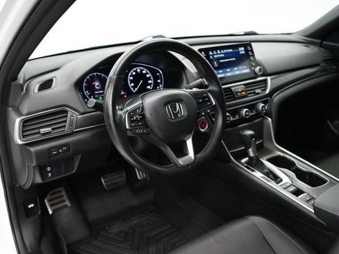 Used 2022 Honda Accord Sport image 15
