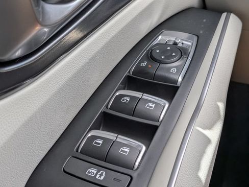 Used 2025 Kia Sorento EX FWD image 23