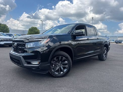 Used 2024 Honda Ridgeline Sport image 1