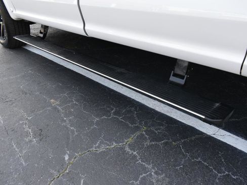 Used 2015 Ford F150 Platinum image 47