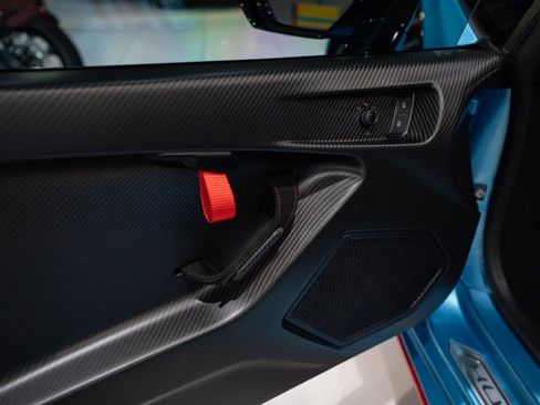 Used 2023 Lamborghini Huracan STO RWD image 6
