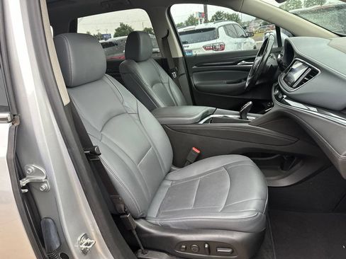 Used 2020 Buick Enclave Premium w/ Sun and Sites Package FWD image 24