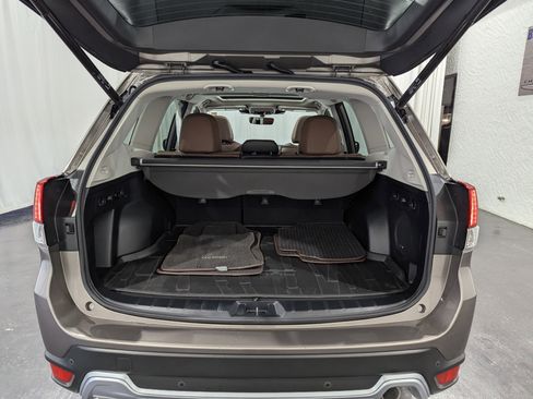 Used 2024 Subaru Forester Touring image 10