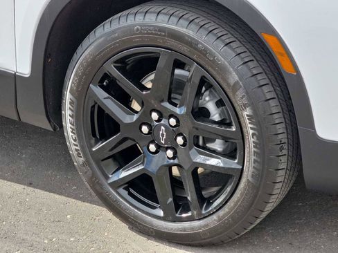 Used 2023 Chevrolet Blazer LT w/ Driver Confidence Package image 12