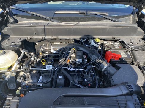 Used 2024 Ford Maverick Tremor w/ Tremor Off-Road Package image 45