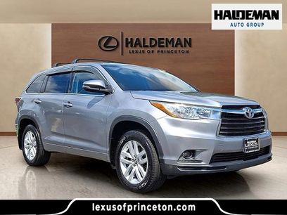 Used 2016 Toyota Highlander LE w/ Protection Package #3