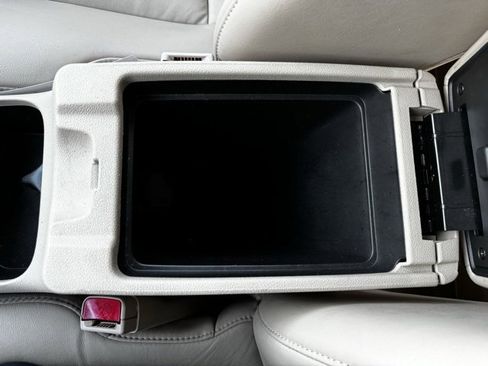 Used 2009 Chevrolet Impala LT w/ Luxury Edition Package image 13