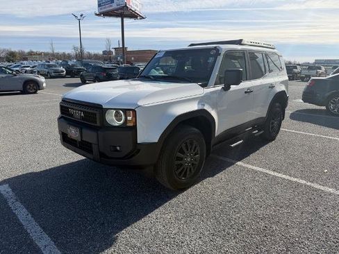 Used 2024 Toyota Land Cruiser 1958 image 4