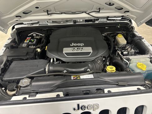 Used 2013 Jeep Wrangler Sport image 34