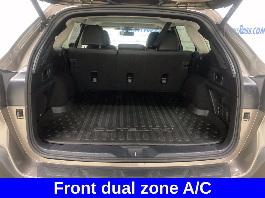 Used 2023 Subaru Outback Limited XT AWD/4WD image 18
