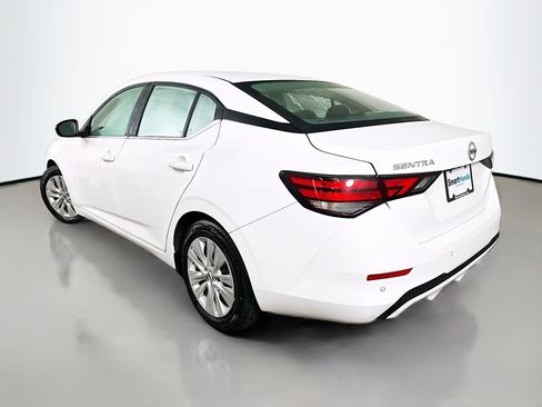 Used 2022 Nissan Sentra S image 5