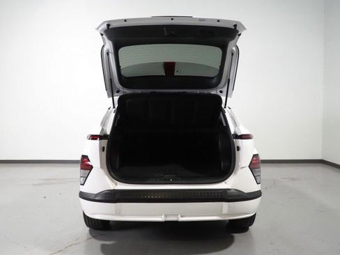 Used 2024 Hyundai Kona SEL FWD image 39
