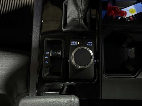 Used 2024 Toyota Tundra SR5 image 31