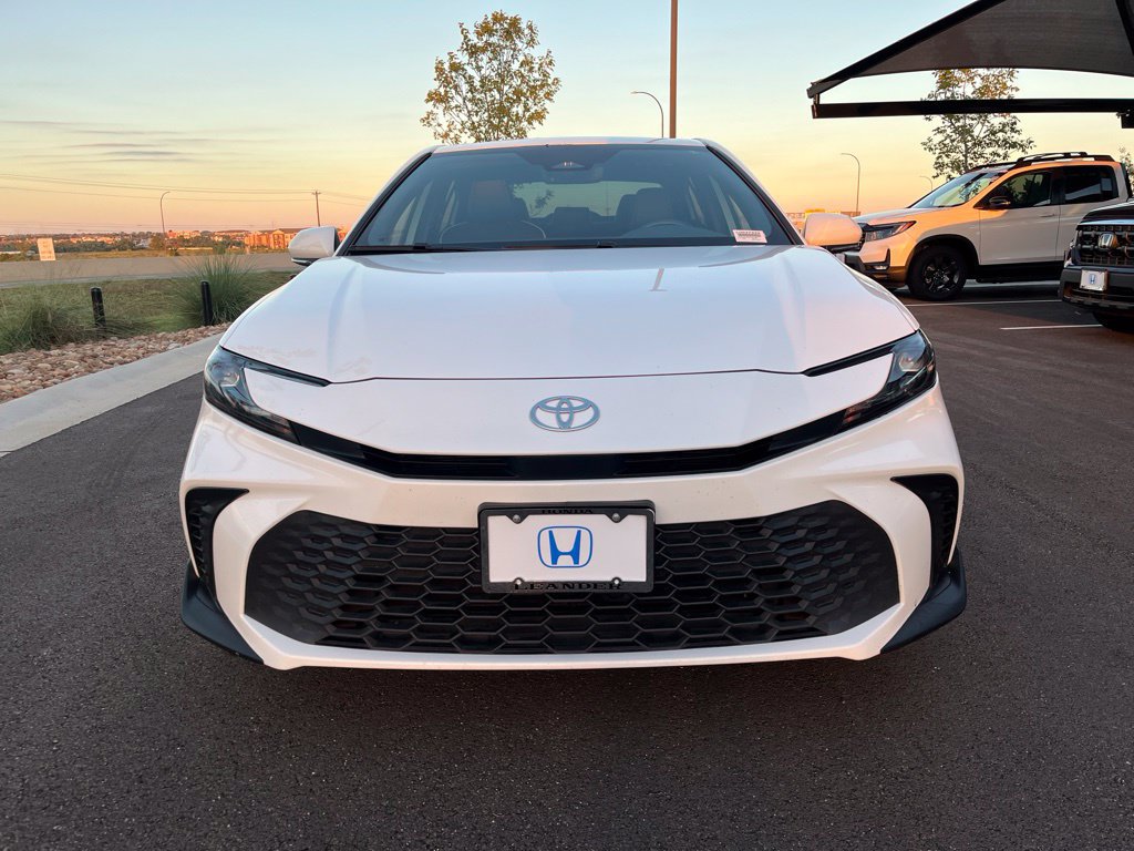 Used 2025 Toyota Camry SE w/ Multimedia Upgrade Package FWD image 2