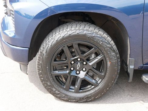Used 2023 Chevrolet Silverado 1500 RST w/ Protection Package AWD/4WD image 9