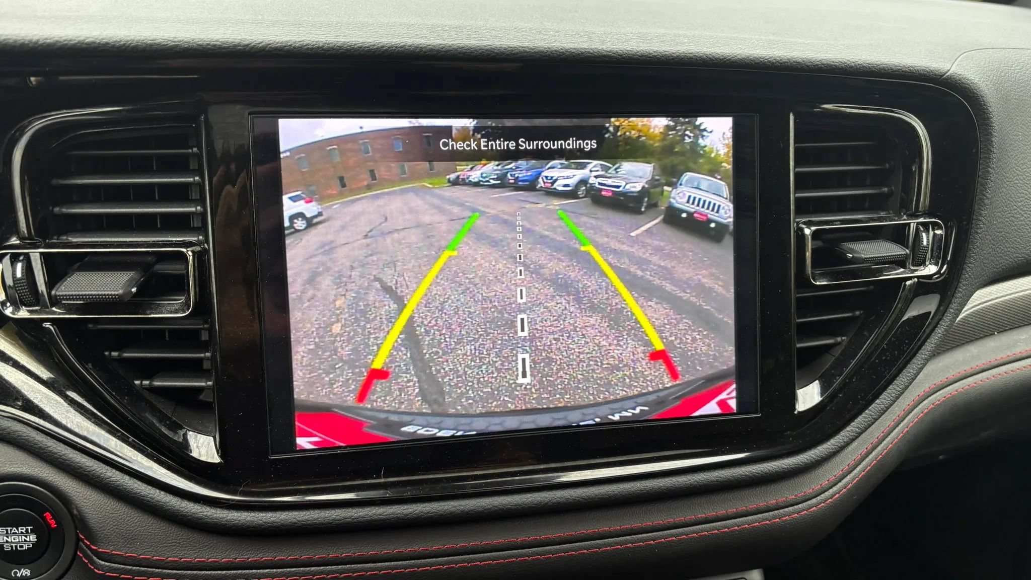 Used 2025 Dodge Durango GT AWD/4WD image 23