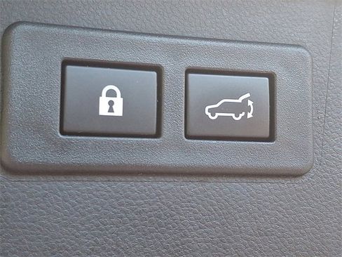 Used 2023 Subaru Outback Limited XT image 29