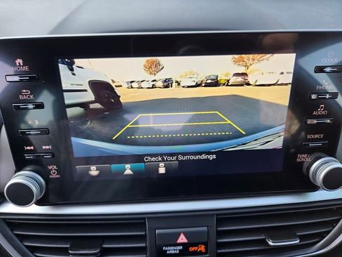 Used 2022 Honda Accord Sport image 18