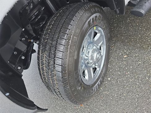 New 2026 RAM 2500 Tradesman image 32