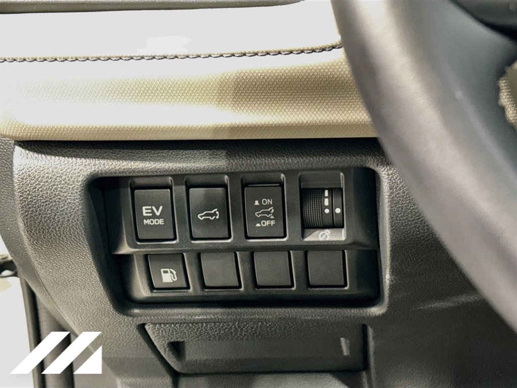 Used 2025 Subaru Forester Premium AWD/4WD image 10