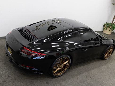 Used 2018 Porsche 911 Carrera image 22