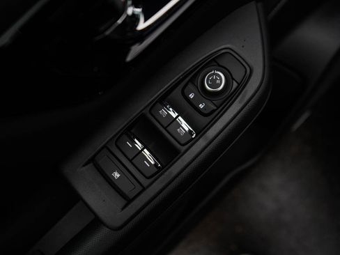 New 2025 Subaru Forester Limited image 17