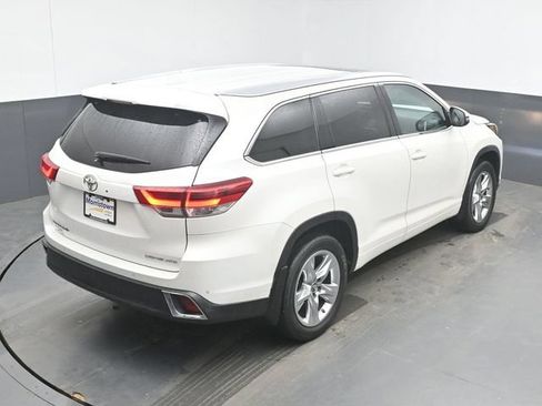 Used 2019 Toyota Highlander Limited AWD/4WD image 43