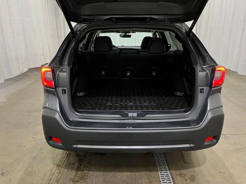 Used 2023 Subaru Outback Onyx Edition XT AWD/4WD image 12
