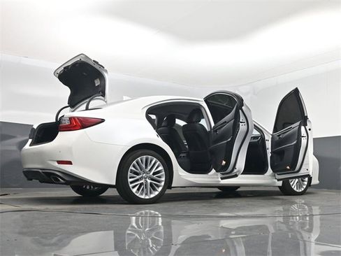 Used 2016 Lexus ES 350 w/ Luxury Package w/Wood Trim image 59