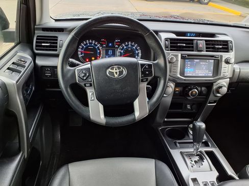 Used 2019 Toyota 4Runner SR5 Premium AWD/4WD image 14